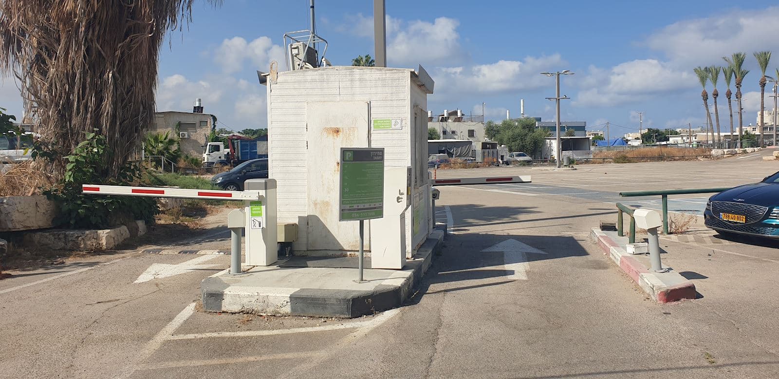 parking-lot-image 1