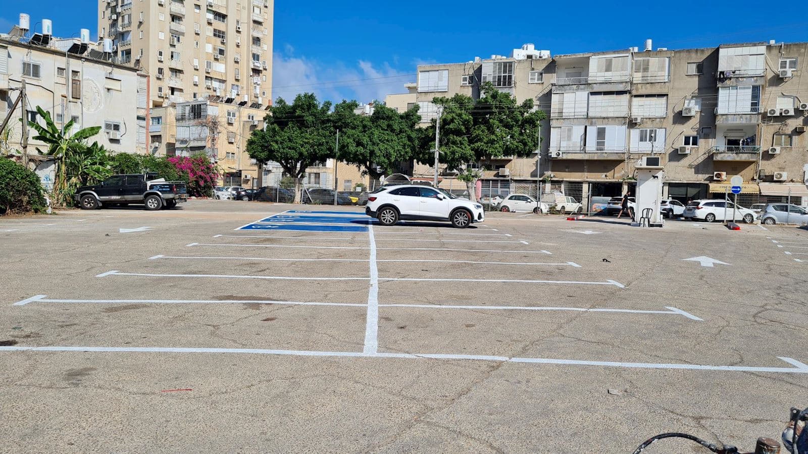 parking-lot-image 4