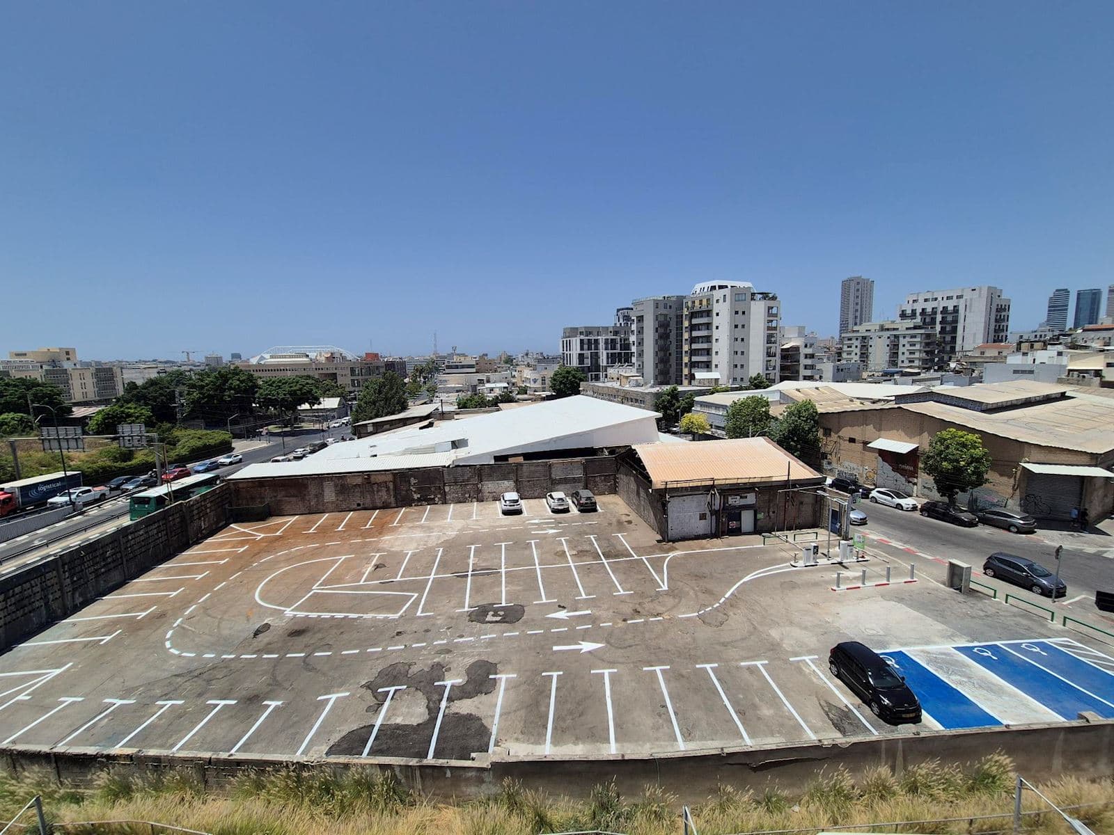 parking-lot-image 1