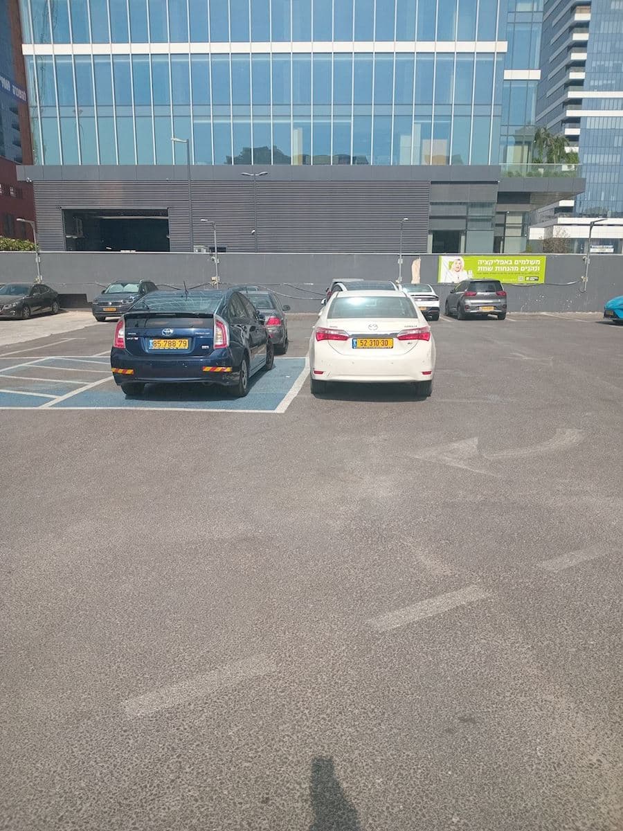 parking-lot-image 4