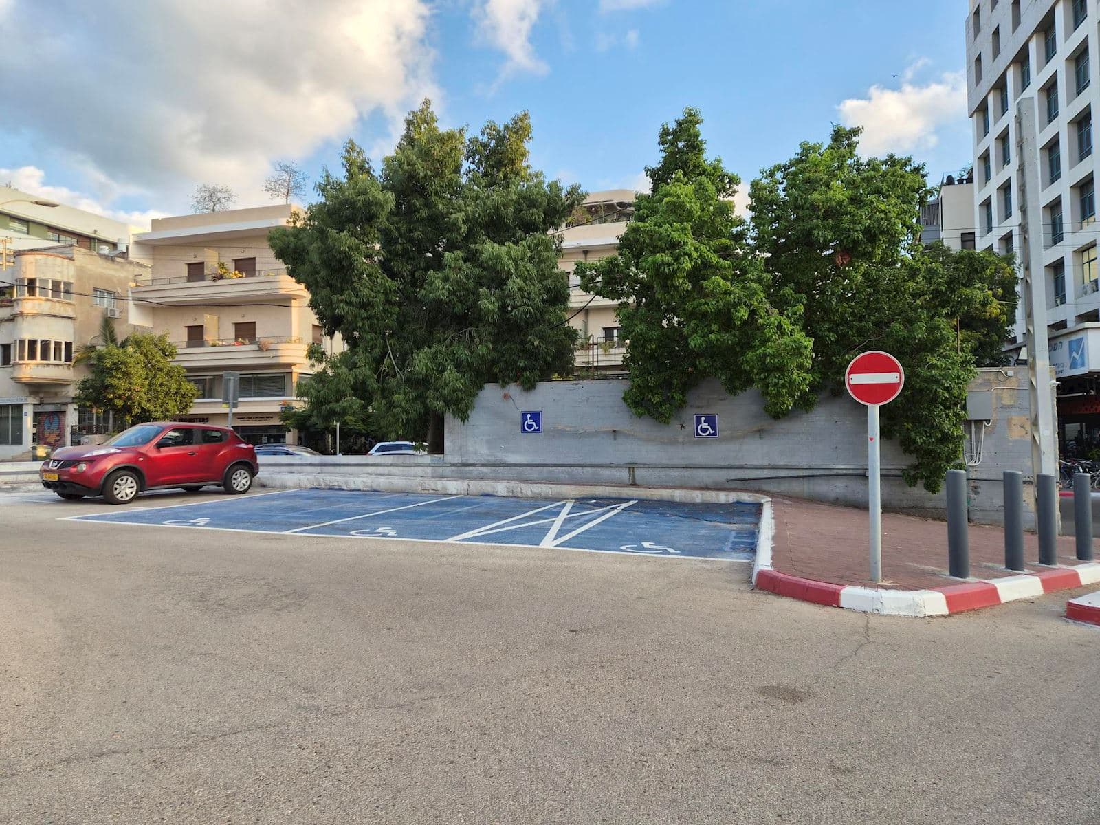 parking-lot-image 2