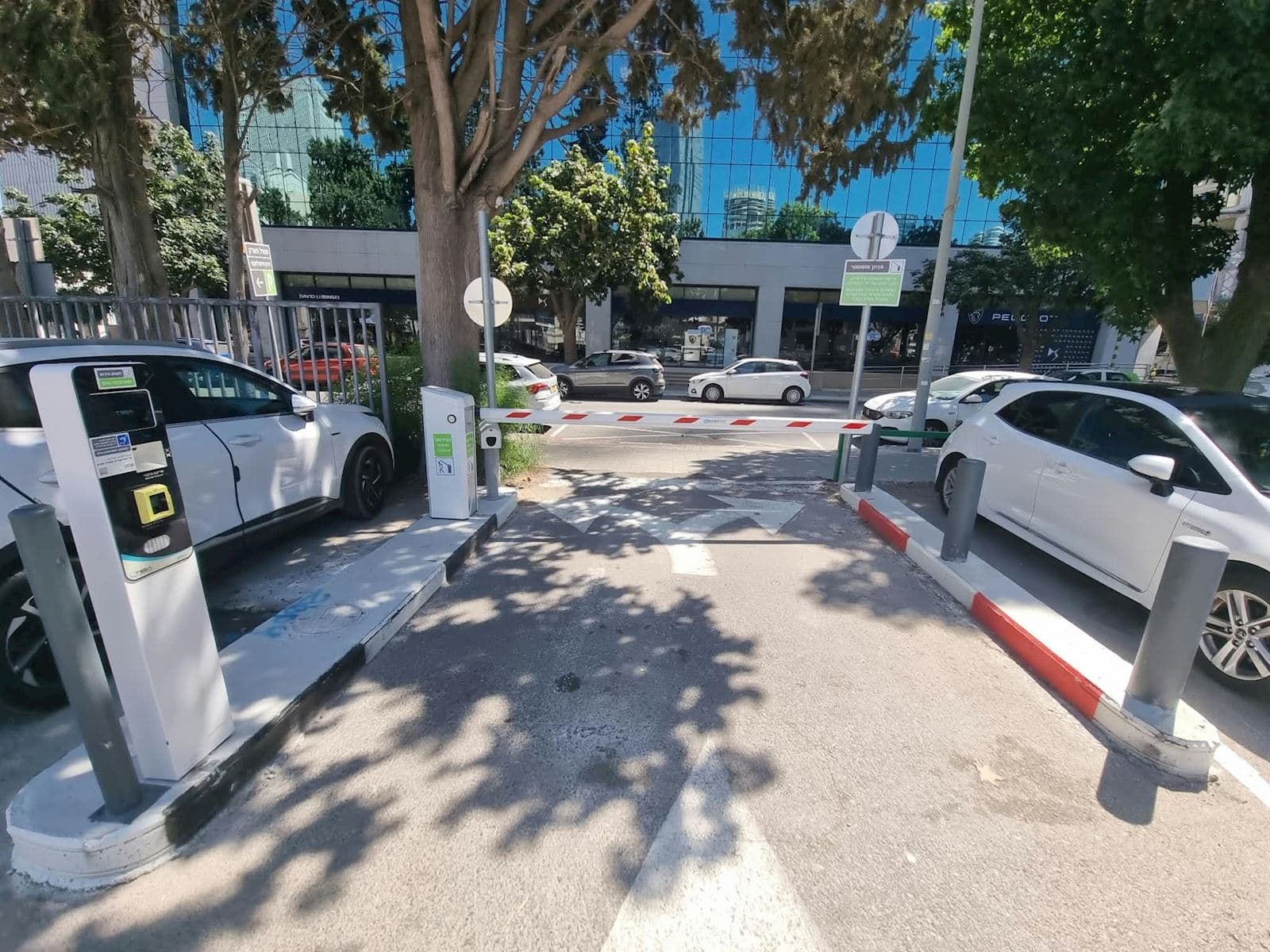 parking-lot-image 1