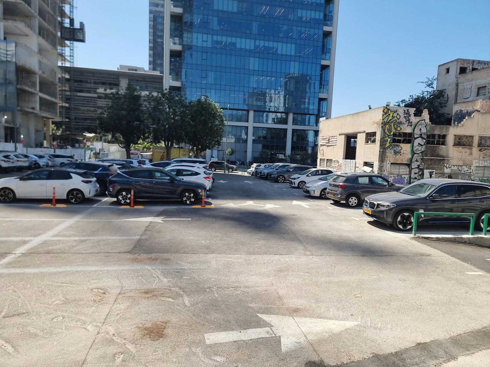 parking-lot-image 4