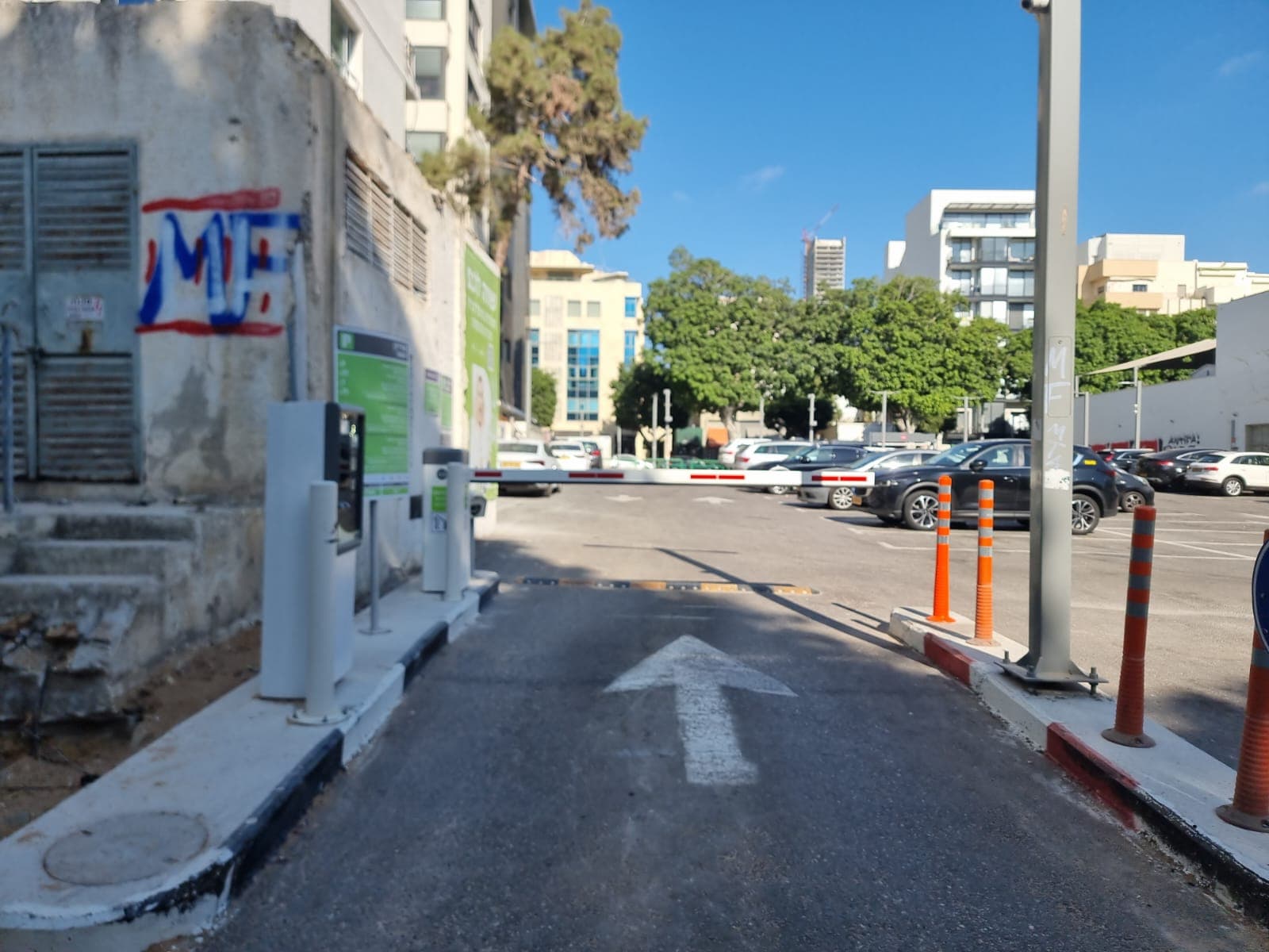 parking-lot-image 1