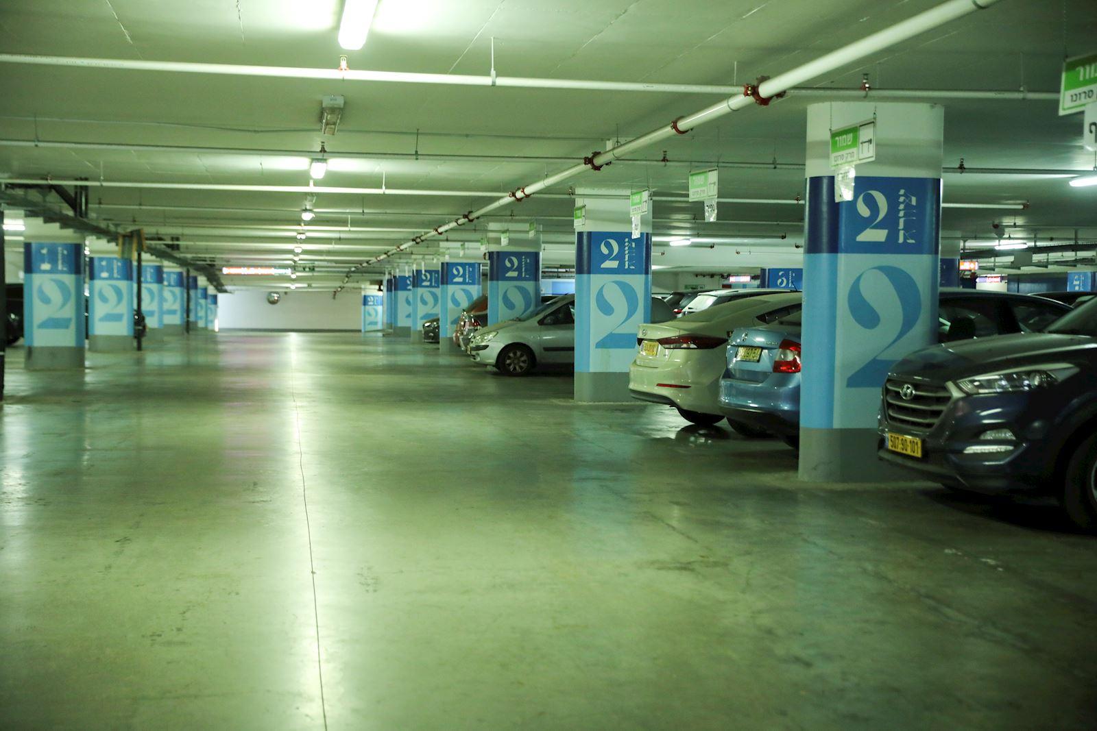 parking-lot-image 4